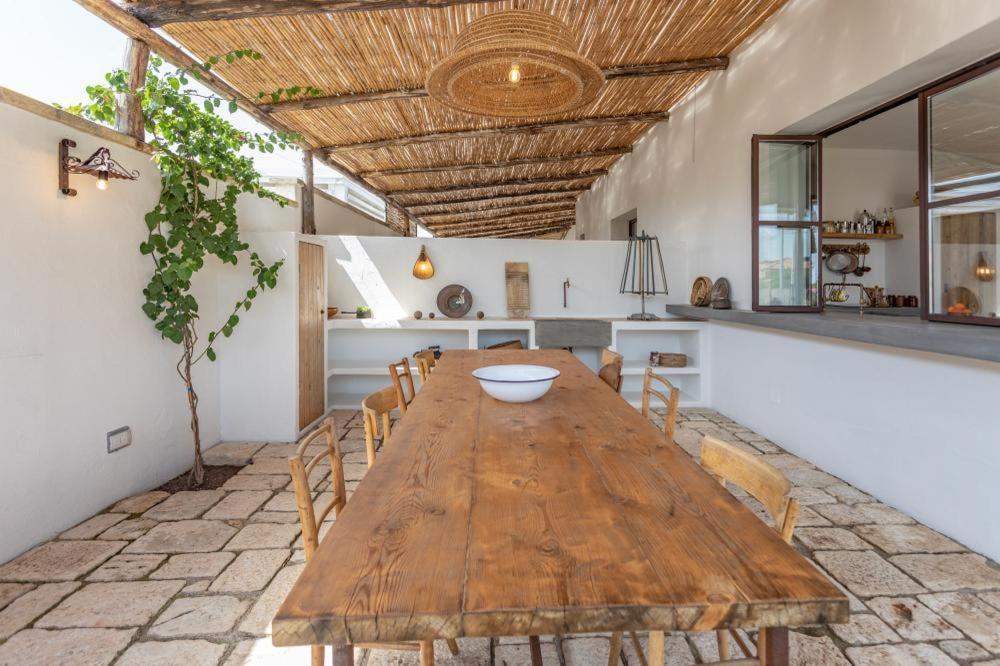 Trullo Santovia Acomodação com café da manhã Sant Isidoro  Exterior foto
