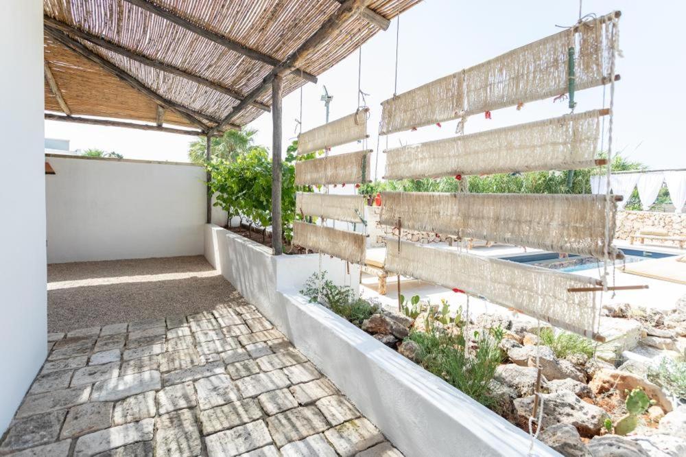 Trullo Santovia Acomodação com café da manhã Sant Isidoro  Exterior foto