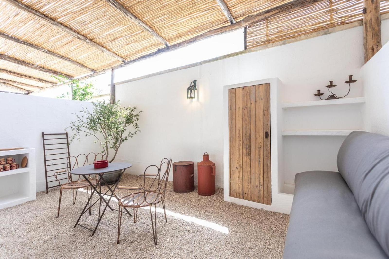Trullo Santovia Acomodação com café da manhã Sant Isidoro  Exterior foto
